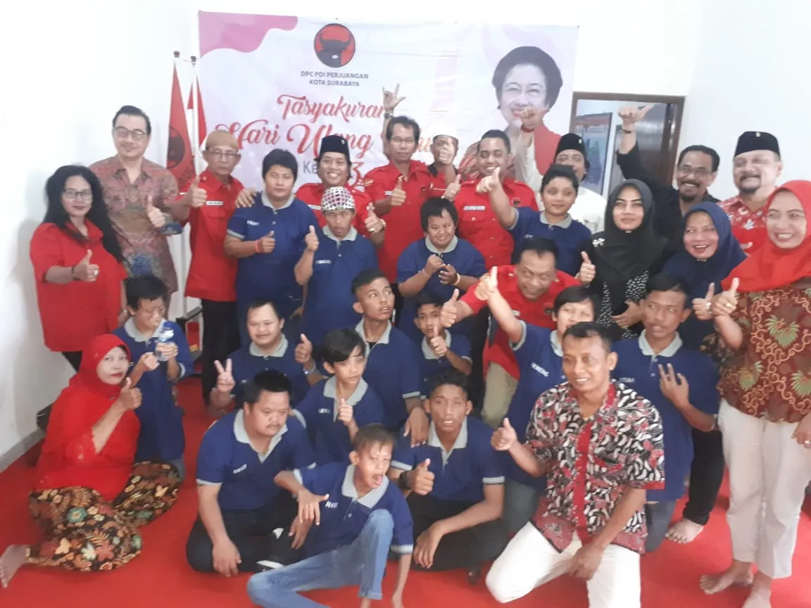 Ultah Megawati, Anak Yatim dan Penyandang Disabilitas Surabaya Gelar Doa Bersama