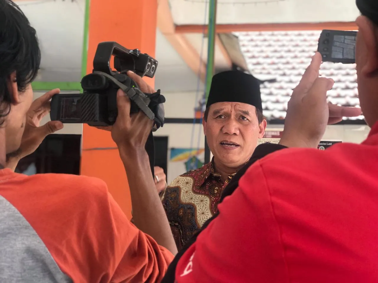 Pemkot Surabaya Resmi Laporkan Pemilik Akun Zikria Dzatil ke Polisi
