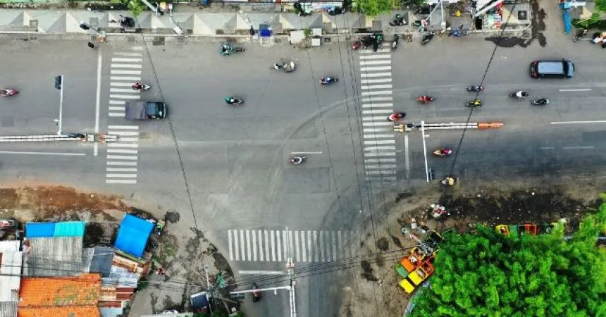 Dishub Surabaya Mulai Terapkan 3 Fase di Traffic Light Simpan Jalan Pandegilling - Imam Bonjol
