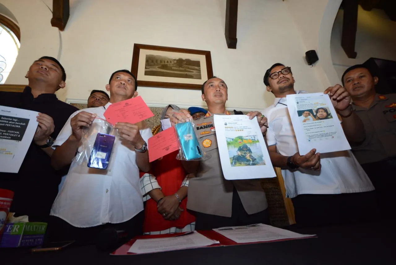 Ini Sosok Pemilik Akun Penghina Risma