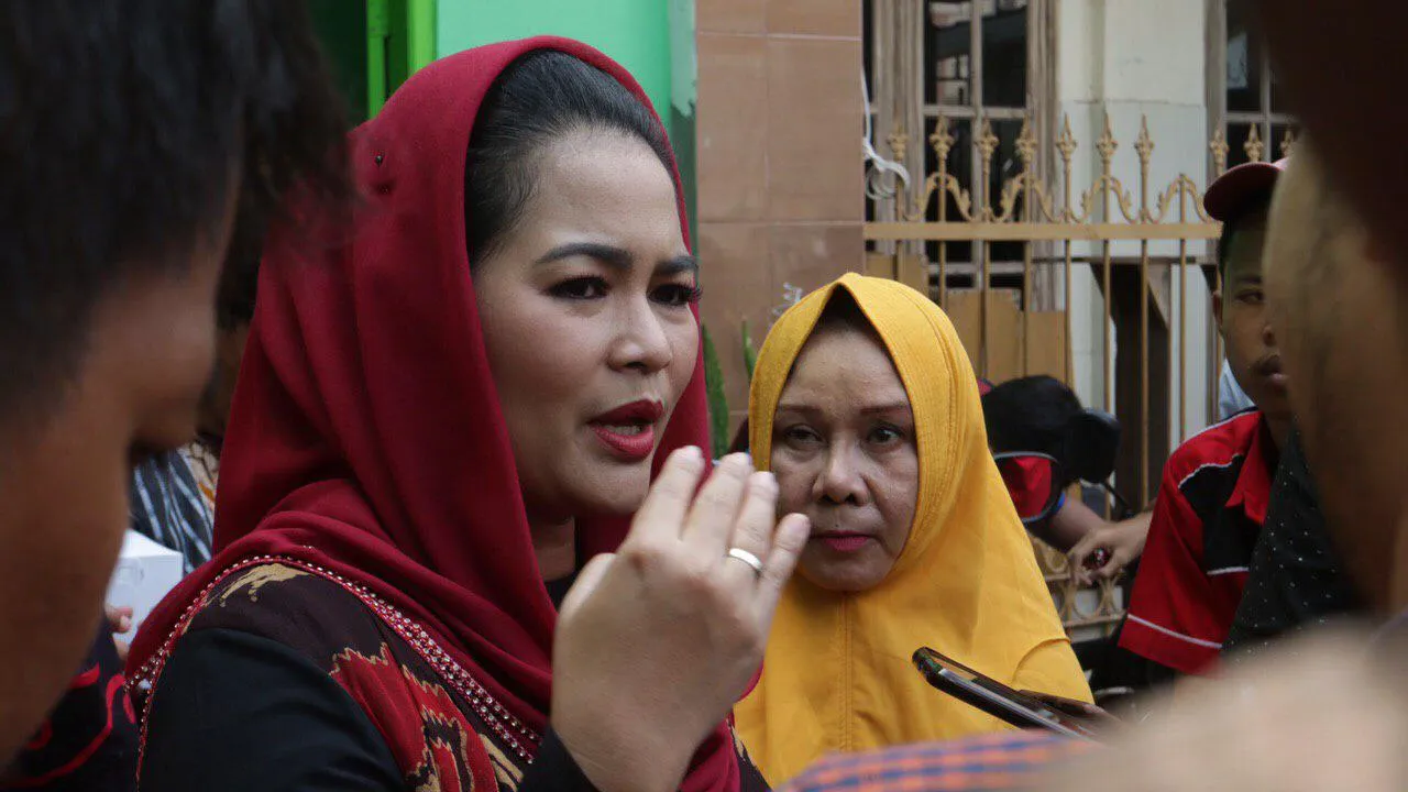 Di Isukan Maju Pilwali Surabaya, Puti: Tidak Tertarik