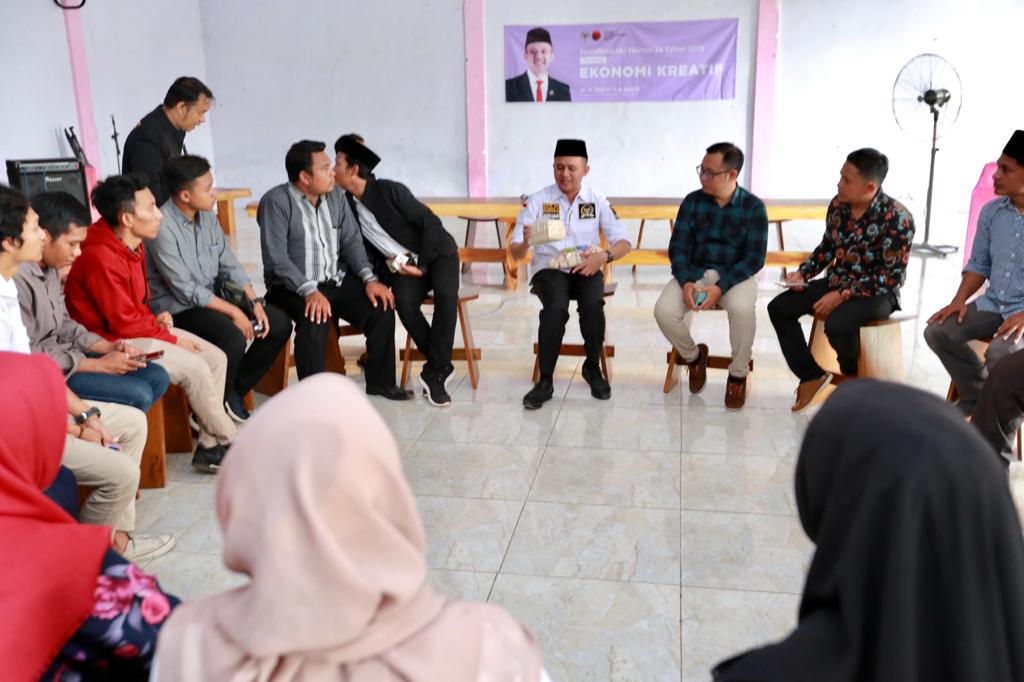 Jangan Menyerah, Mufti Anam Ajak Anak Muda Pasuruan Terus Garap Ekonomi Kreatif