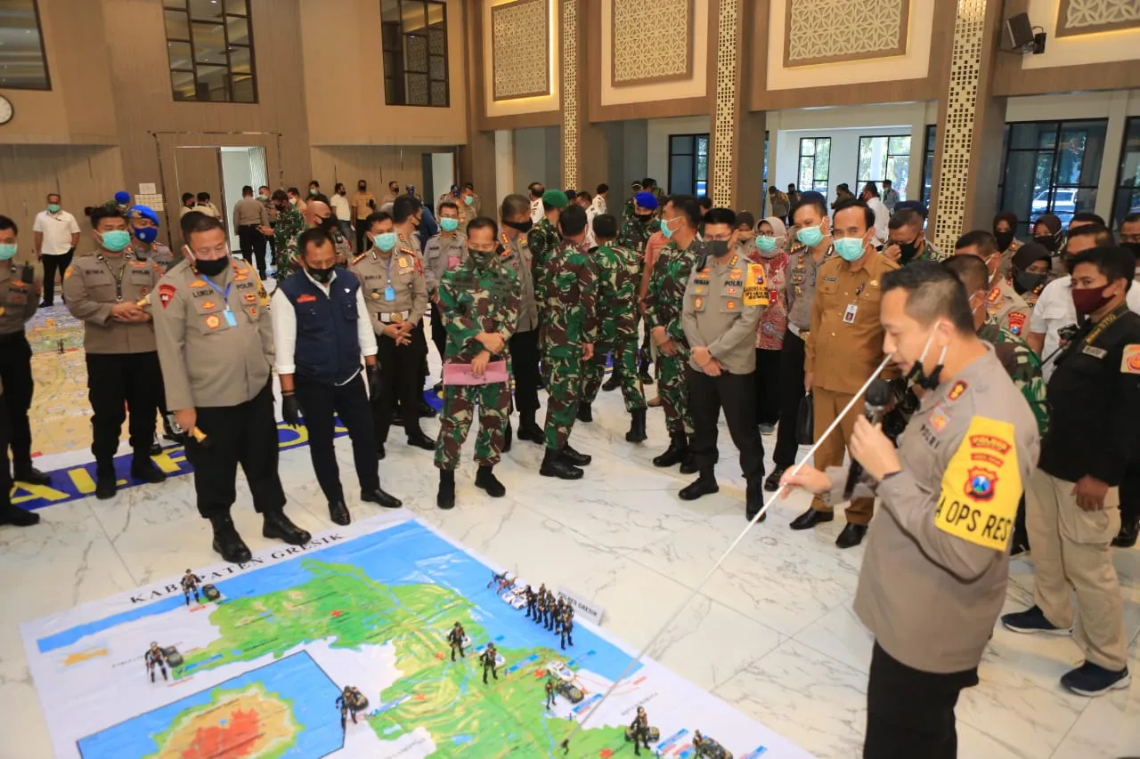 Polda Jatim Gelar Pemetaan Pengamanan PSBB di Surabaya Raya