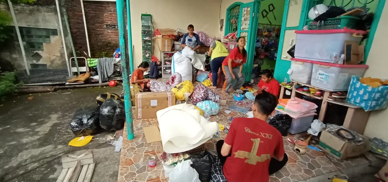 Pendapat Emak-emak Soal Polemik Pansus Covid-19 DPRD Surabaya: Tak Titeni Partaine