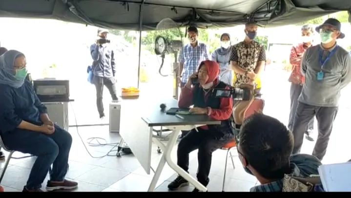 Polemik Mobil PCR, Risma: dr Joni Lagi Yang nyerimpetin