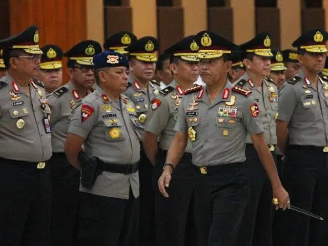 Gerbang Mutasi Perwira Polisi, Kombes Sandi Nugroho Digantikan Mantan Ajudan Jokowi