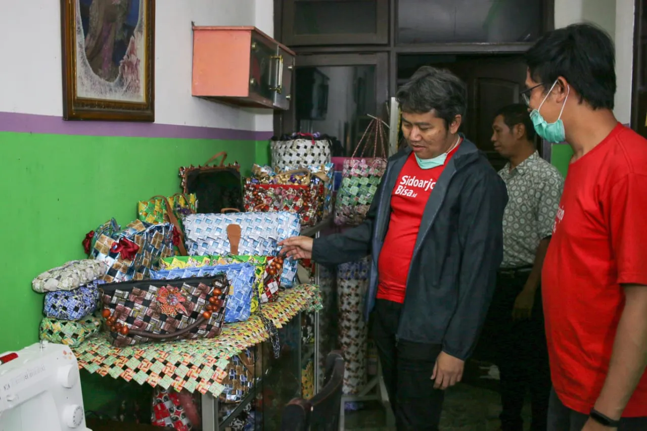 Mas Iin Serap Aspirasi Pelaku UMKM Sidoarjo Terdampak Covid-19
