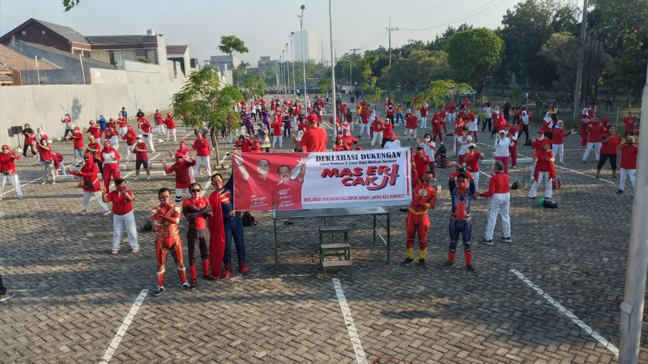 Ratusan Karang Werda Dukung Eri Cahyadi lanjutkan kepemimpinan Bu Risma.
