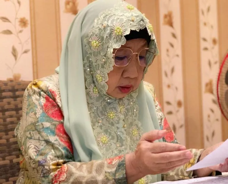 Kepemimpinan Membawa Berkah, Para Bu Nyai Apresiasi Kinerja 10 Tahun Risma