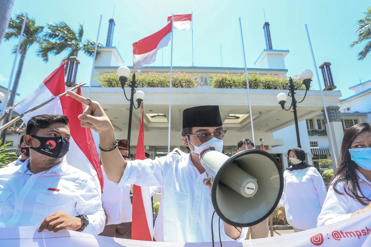 Lanjutkan Pendidikan Gratis, Eri-Armuji Hadirkan Iklim Pendidikan yang Memerdekakan
