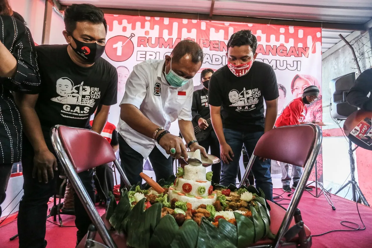 Putra Risma Resmikan Posko Menangkan Eri Cahyadi di Pilkada Surabaya