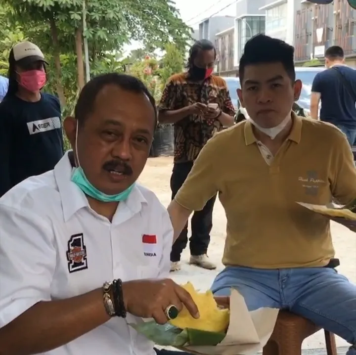 PDIP Surabaya dan Relawan Eri-Armuji Bikin Gerakan Coblos No 1 di TPS