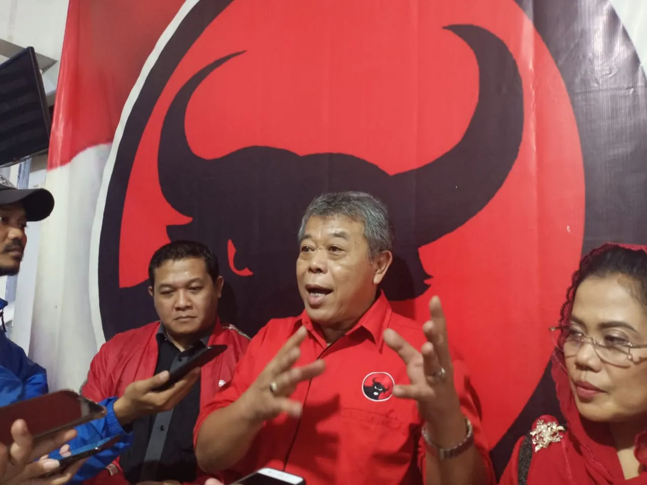PDIP Jatim: Eri Cahyadi - Armudji Menang Ditengah Kepungan Politik Uang dan Pecah Belah