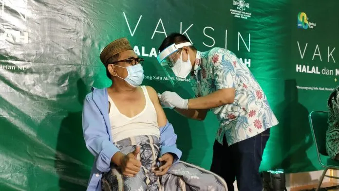 98 Kiai NU Divaksinasi Sinovac, Ketua PWNU Jatim: Ini Bagian Ikhtiar Zahir