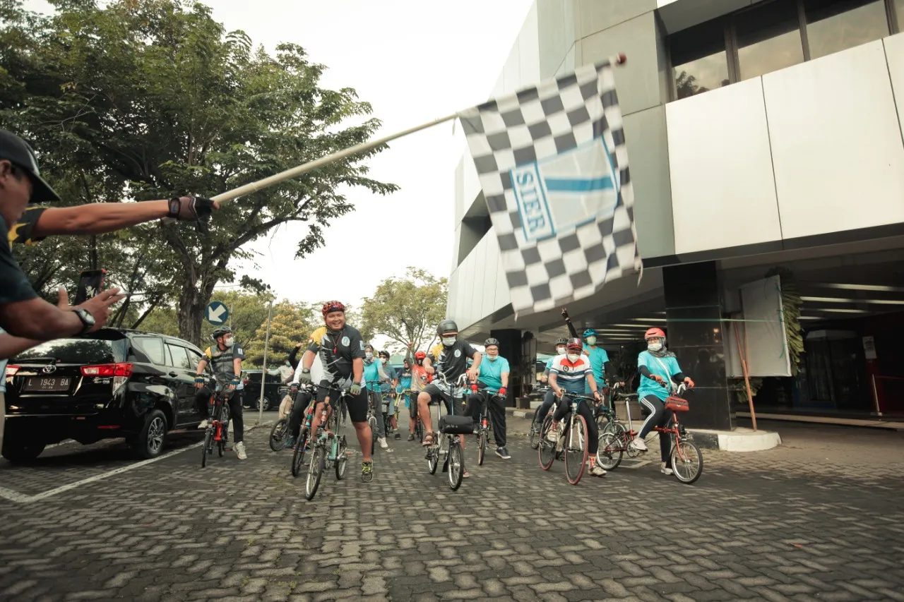 SIER Gowes ke Bonbin, Angkat Gajah Sumatera KBS Sebagai Anak Asuh