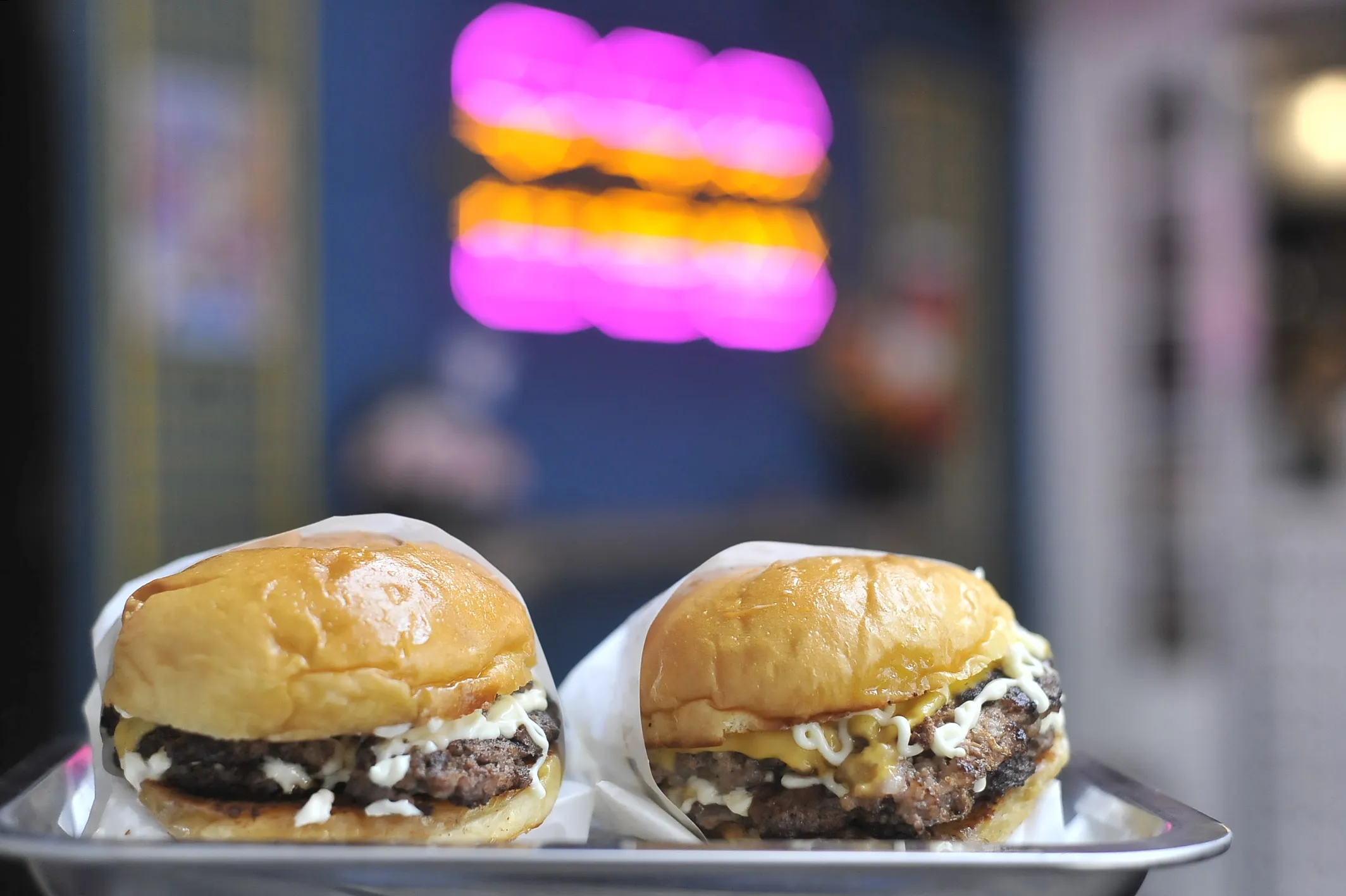 Pengen Makan Burger yang Anti Mainstream Cobain Butt Burger Surabaya
