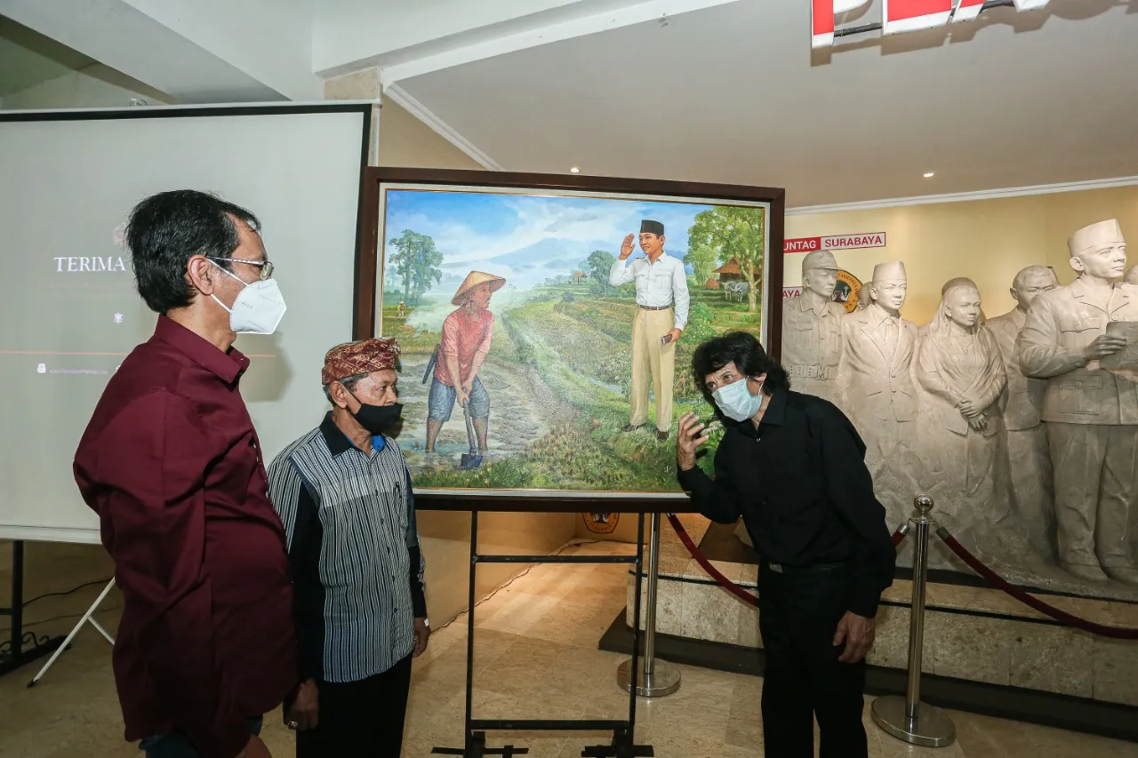 DPRD Surabaya: Lukisan Pertemuan Bung Karno dan Marhaen Sarat Pesan Bersejarah