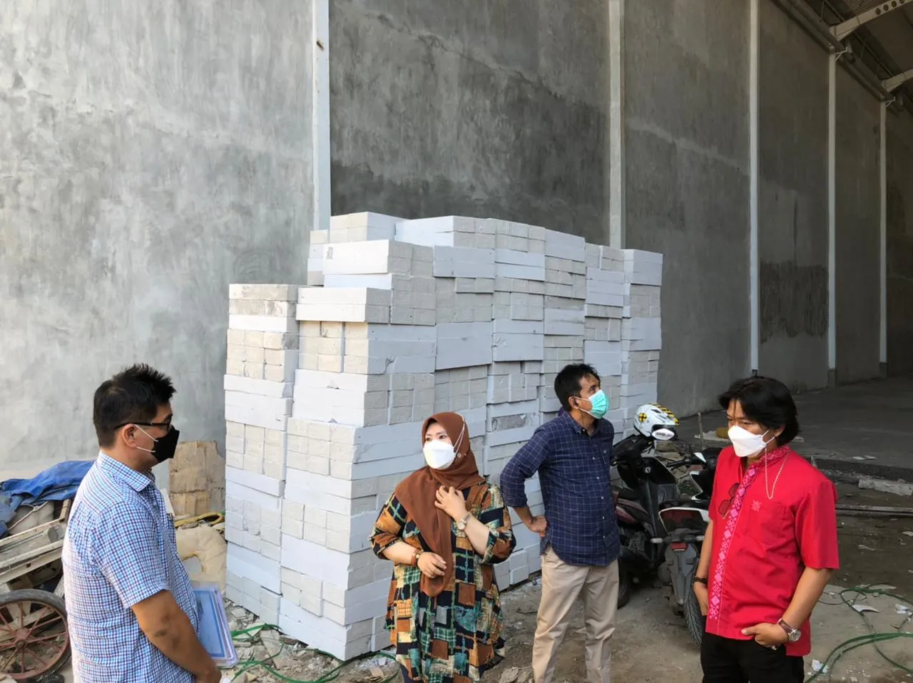 Komisi A DPR Surabaya Sidak Gudang Bir di Kali Kedinding, Ini Temuannya