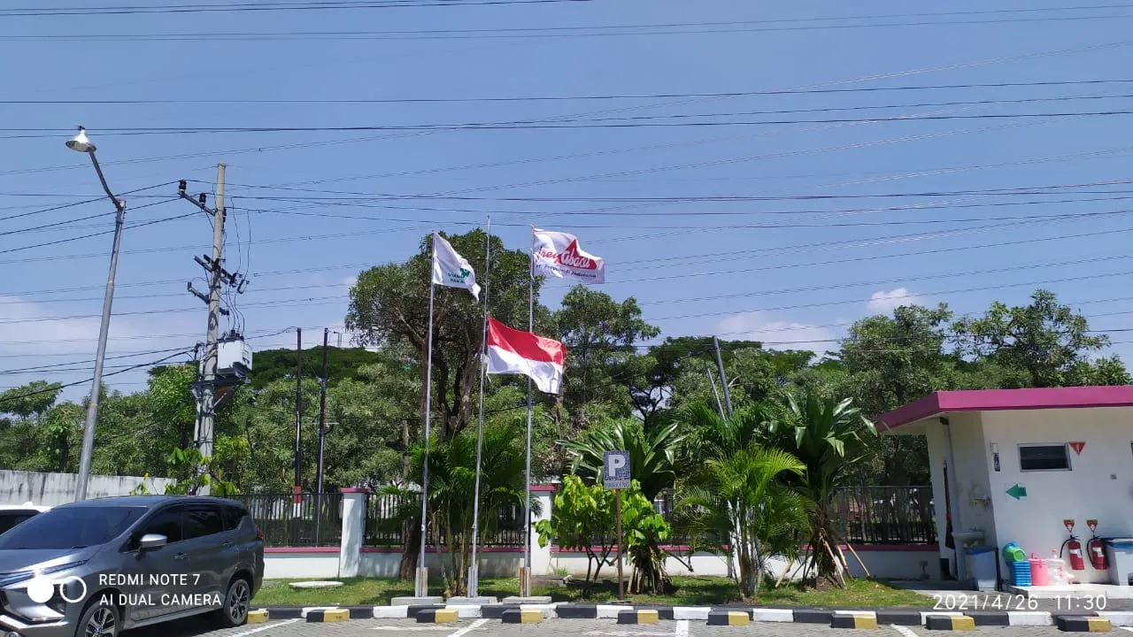 53 Awak KRI Nanggala Gugur, Kawasan Industri SIER Kibarkan Bendera Setengah Tiang