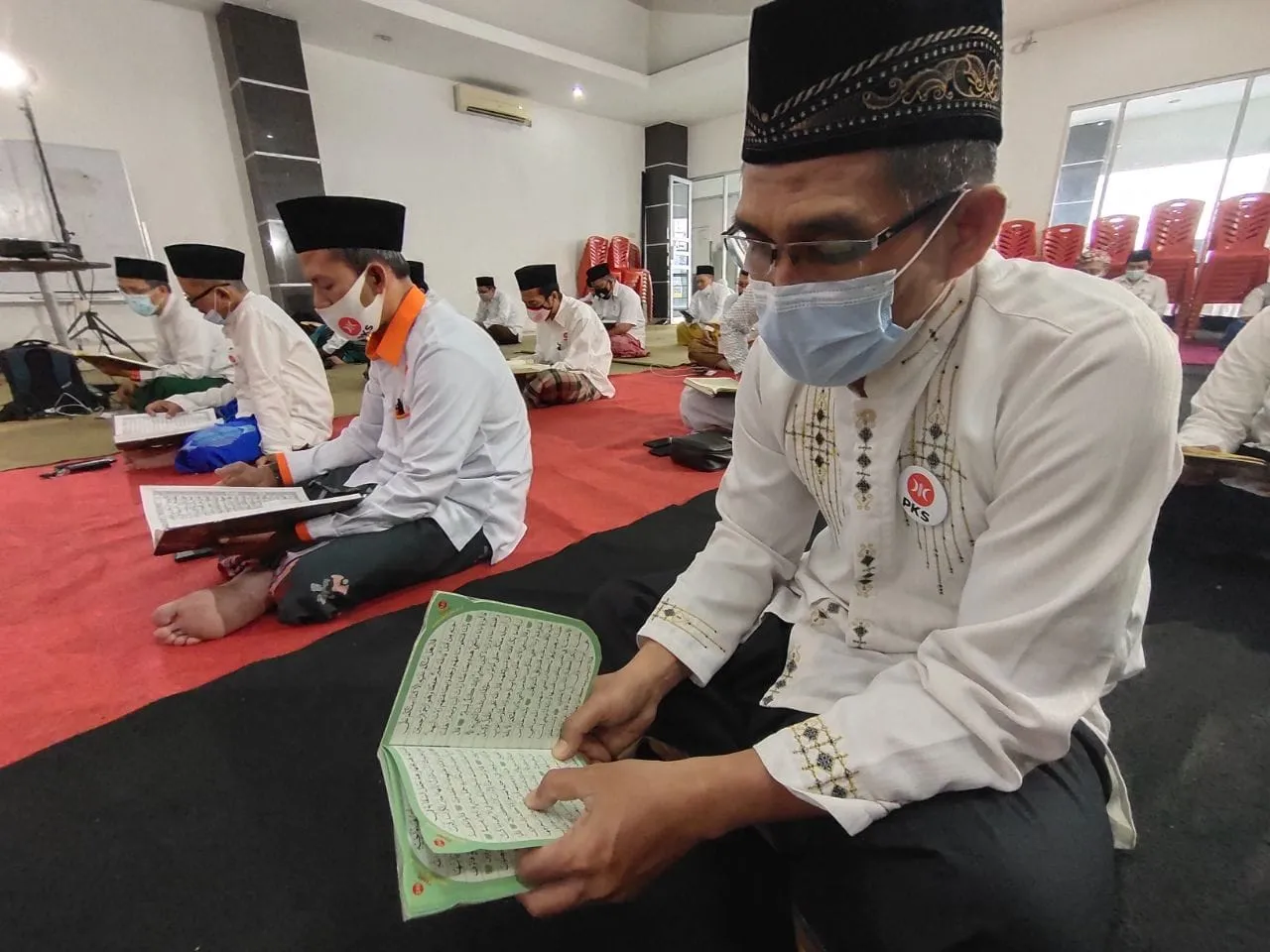 PKS Jatim: Khataman Quran Beri Spirit Melayani Rakyat