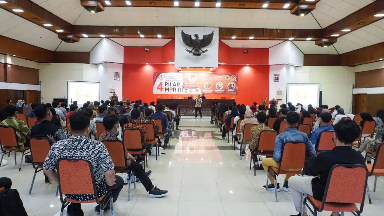 Ini Tujuan Bambang DH Hadirkan Content Creator di Sosalisasi 4 Pilar Kebangsaan
