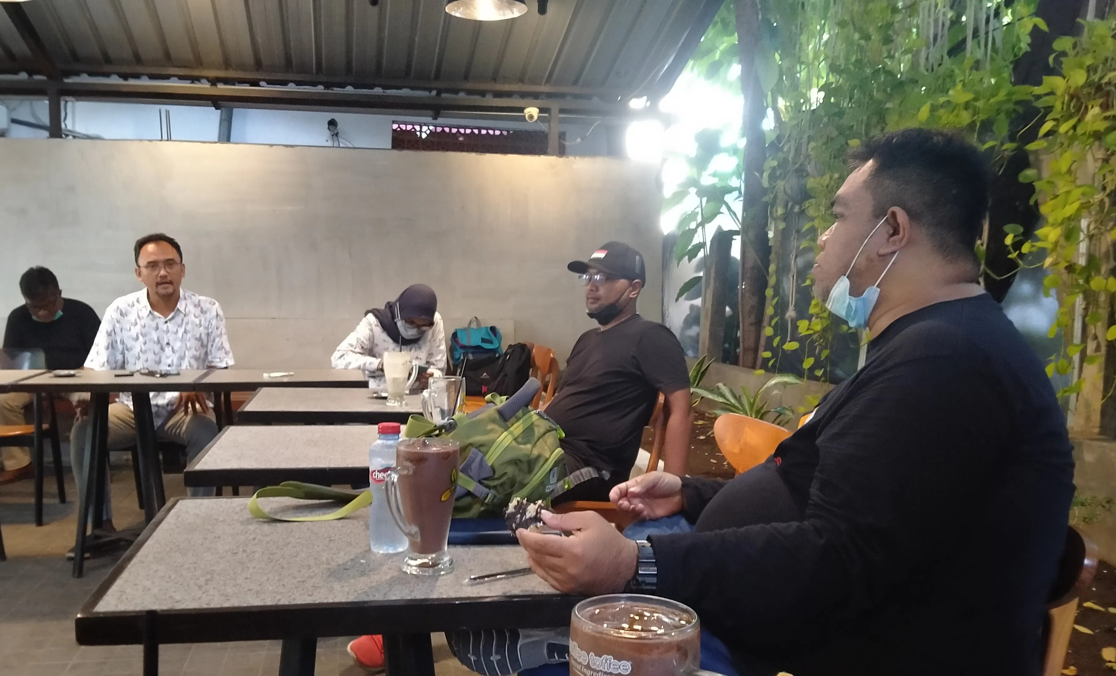 Tak Gentar Lawan Khofifah, Dimas Oky: IKA UA Butuh Pekerja Keras Punya Dedikasi Bukan Jabatan