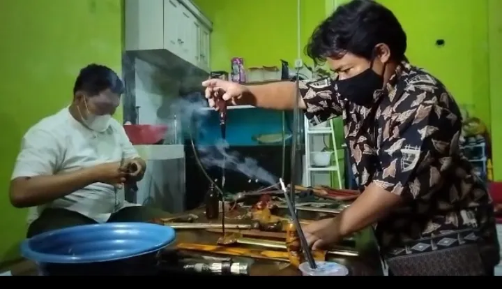 Ritual Ngumbah Keris dan Cerita Magis Malam 1 Suro