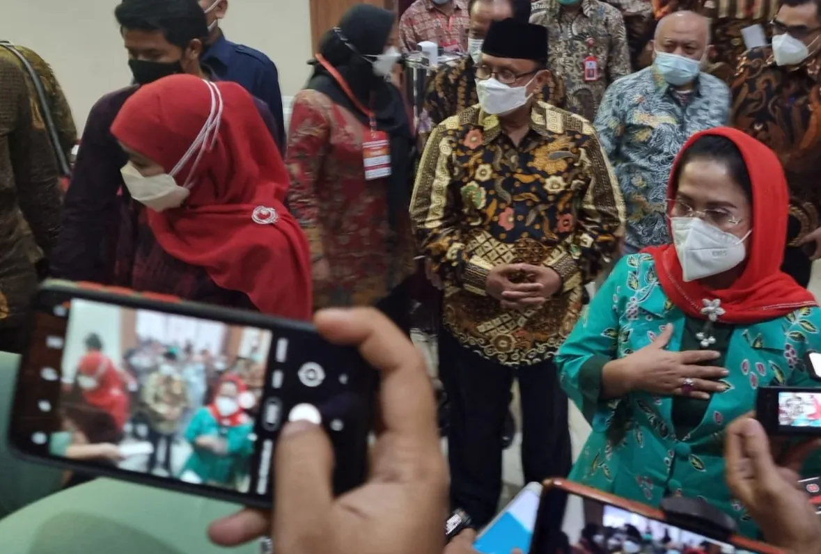 Buka Rakernas Dekopin 2021, Gubernur Khofifah Dorong Transformasi Digital