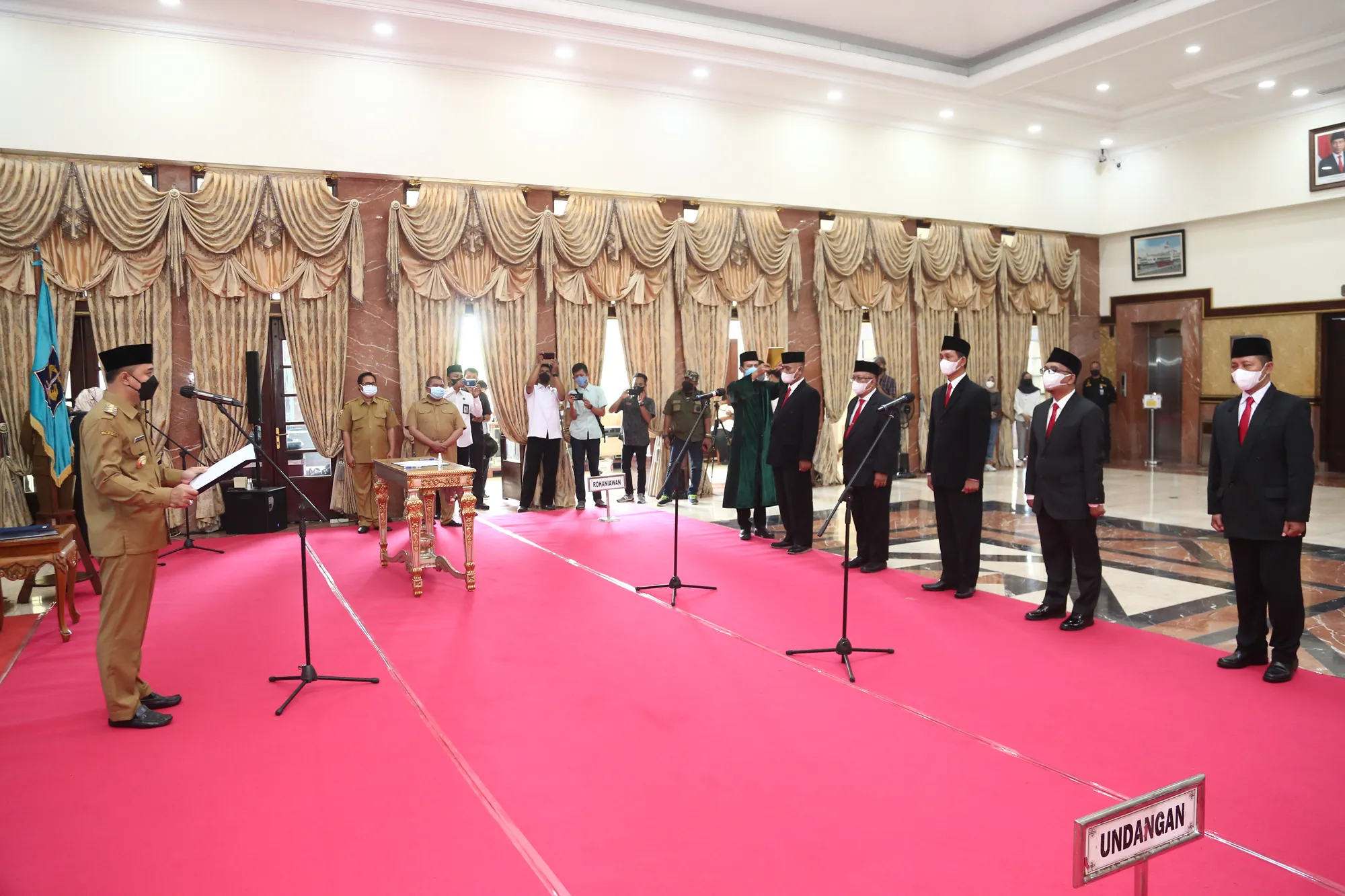 Ini Pesan Wali Kota Eri Ke Ketua BAZNAS Surabaya yang Baru Dilantik