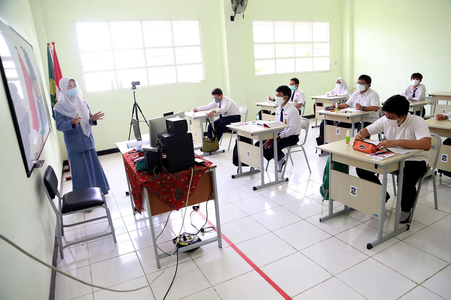 Surabaya Dijadikan Percontohan Nasional Menuju PTM 100 Persen