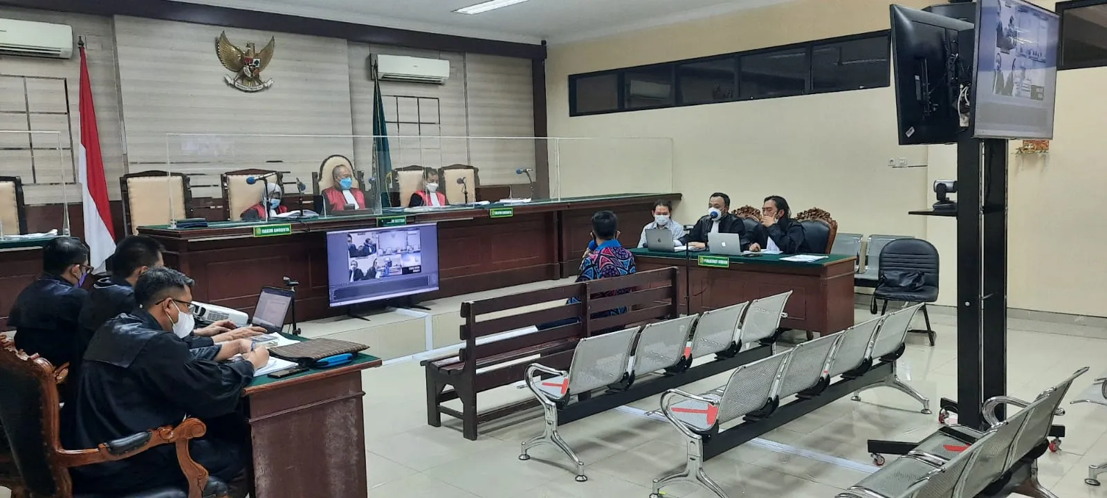 Sidang Eks Bupati Nganjuk Novi : Perilaku Ajudan Bupati Tidak Wajar
