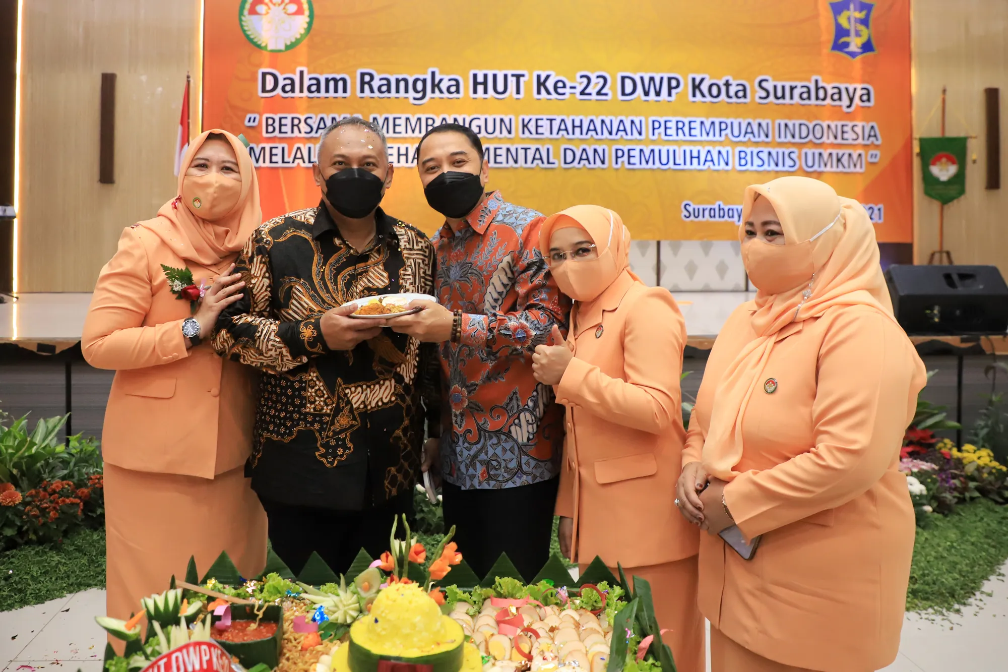 Peringatan HUT Dharma Wanita Ke-22, Wali Kota Eri: Kedepan, Surabaya Harus Bebas dari Kasus Bayi Stunting