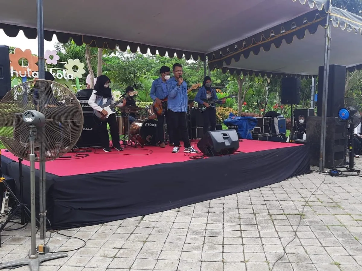 Mengisi Libur Sekolah, Pemkot Surabaya Gelar Festival Band Antar SMP