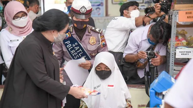 Gibran Undang Mbak Puan Resmikan Pasar Legi