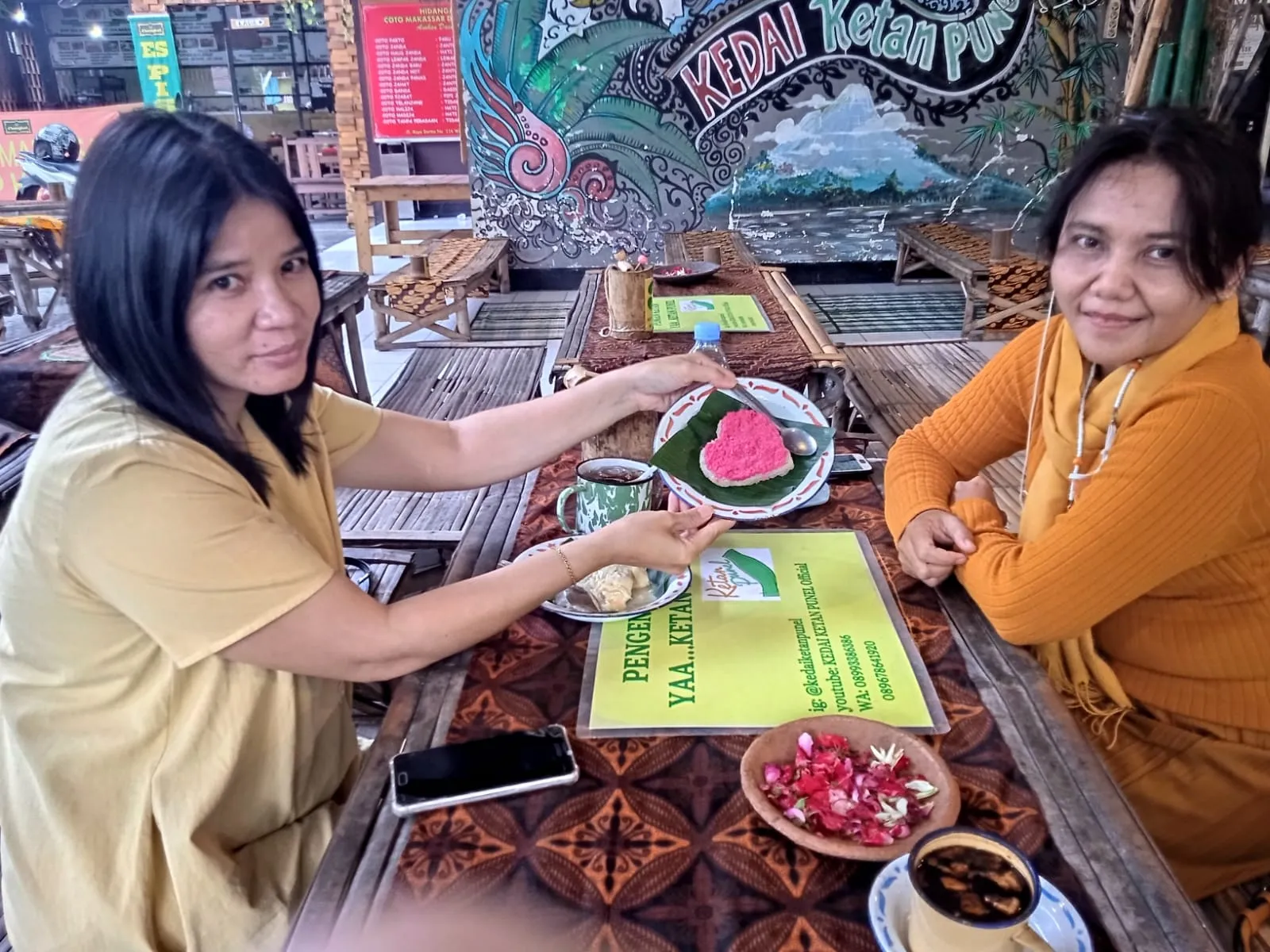 Ketan Valentine Menu Spesial Sambut Valentines Day di Kedai Ketan Punel Surabaya