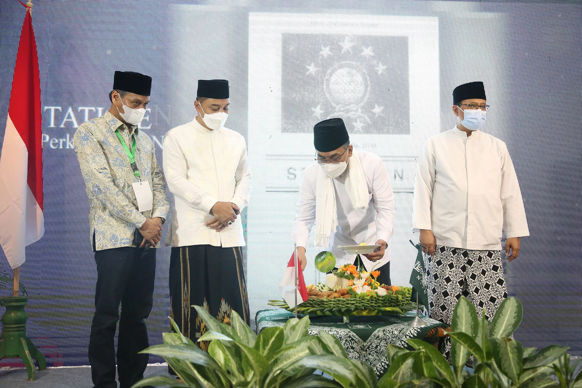 Dihadapan Ketua Umum PBNU, Wali Kota Eri Cahyadi: Surabaya Siap Jadi Tuan Rumah Seabad Nahdlatul Ulama