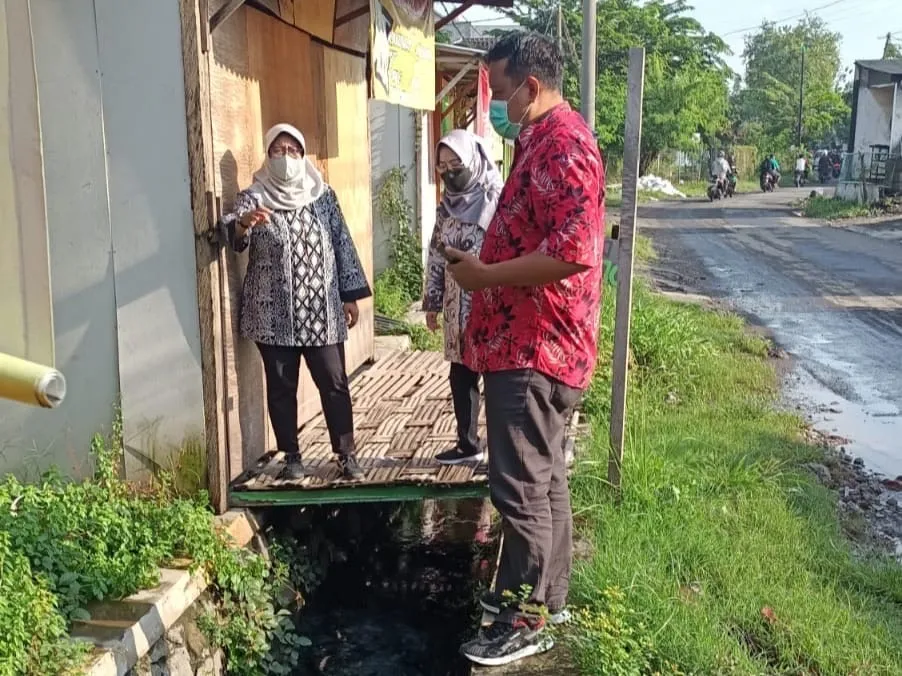 Puluhan Bangunan di Gebang Putih Berdiri Bukan Diatas Saluran, Melainkan di Lahan Milik Swasta