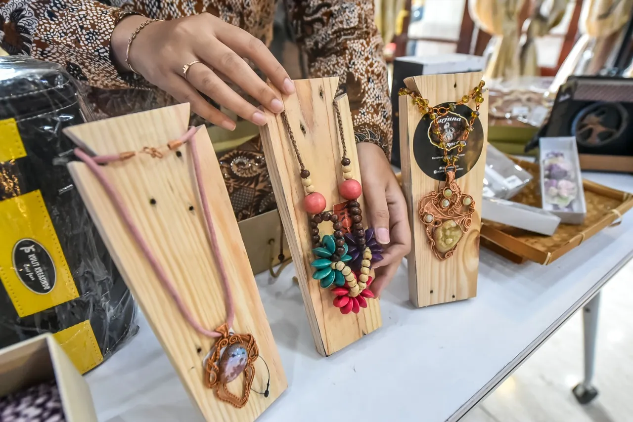 SKG Reborn Suguhkan Produk Berkelas UMKM Kota Surabaya