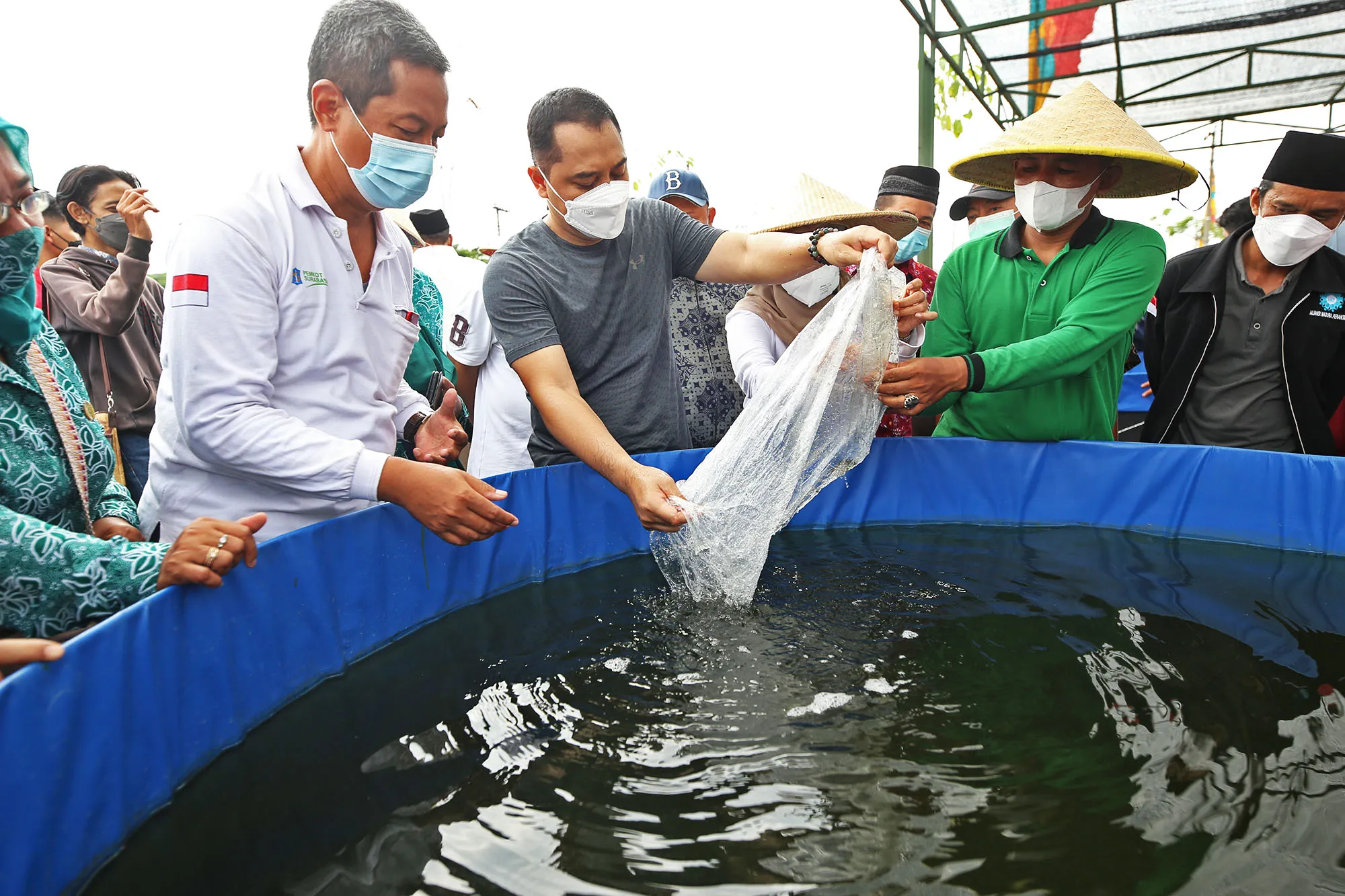 Wali Kota Eri Canangkan 25 Maret Hari Padat Karya di Surabaya