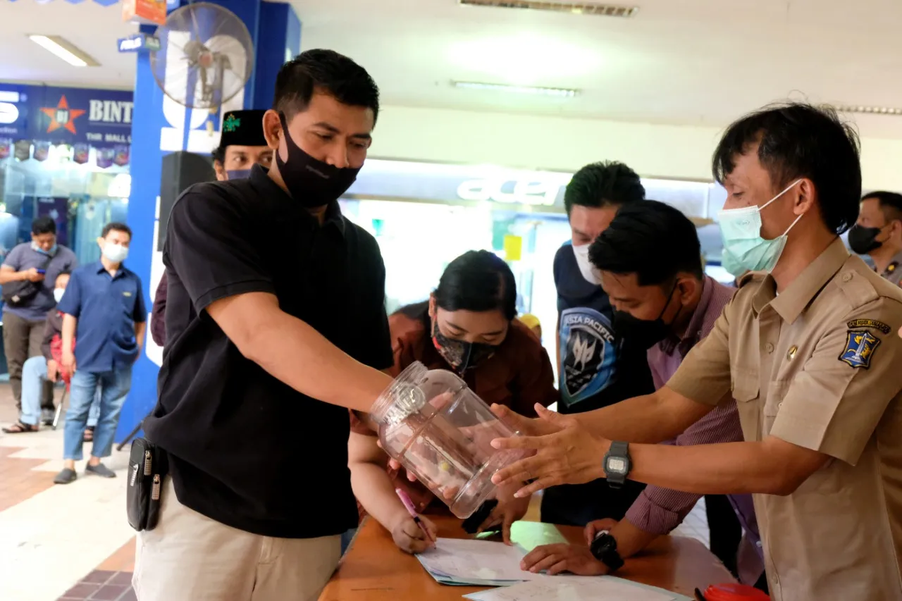 Pemkot Mulai Relokasi 53 Stand Pedagang Hitech Mall Surabaya