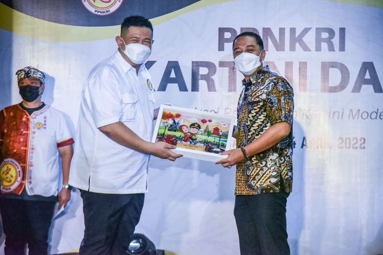 Wali Kota Eri Ajak Kartini Modern terus Berjuang Membangun Peradaban Surabaya