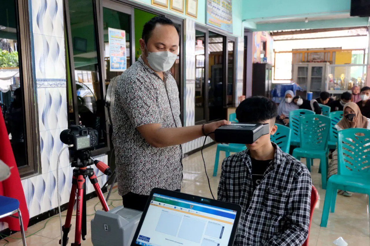 Tuntaskan Perekaman, Pemkot Surabaya Jemput Bola Layani E-KTP Warga
