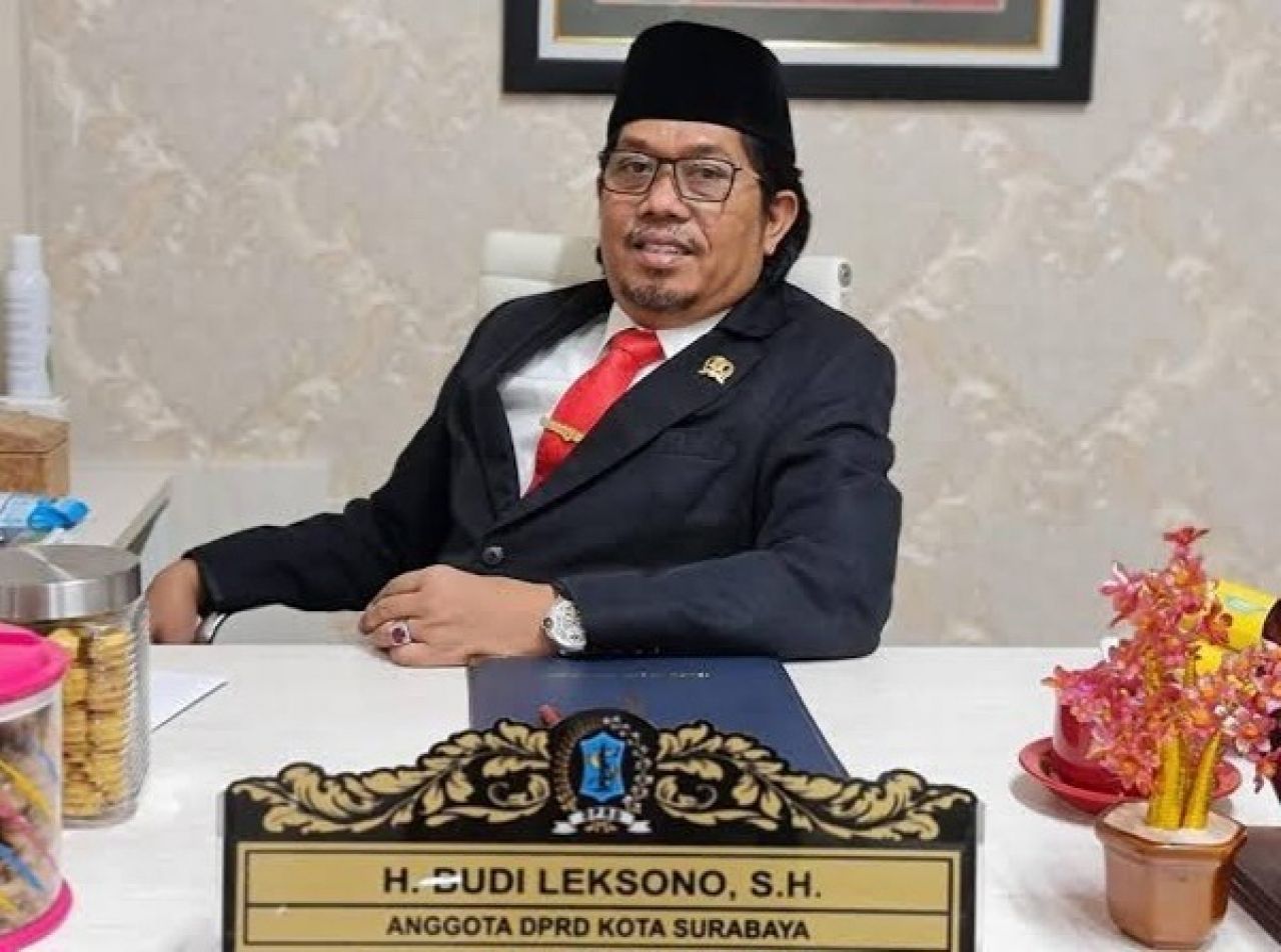 Foto : Budi Leksono Sekertaria Komisi A DPRD Kota Surabaya