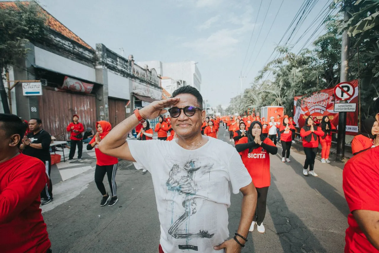 Ribuan Warga dan Kader Banteng Surabaya Gelar Senam SICITA