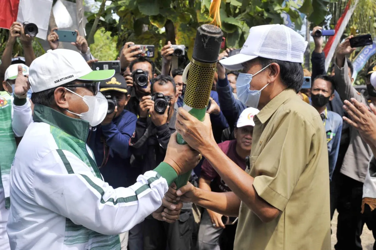 Komunitas Motor dan Jip Meriahkan Serah Terima Obor Api Abadi Porprov