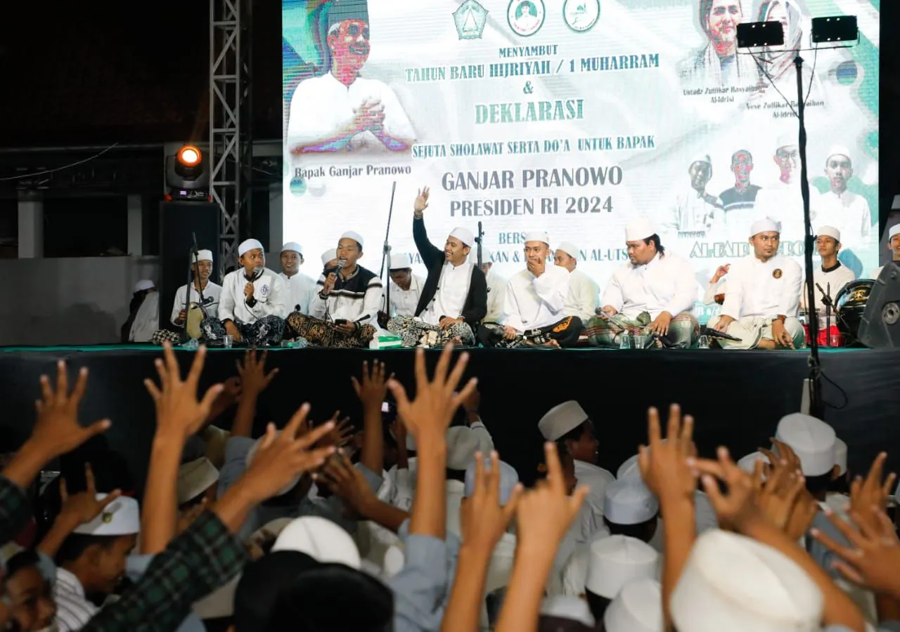 Dukungan Kiai Kampung Se-Surabaya, Jadi "Amunisi" Baru Ganjar Pranowo di Jatim