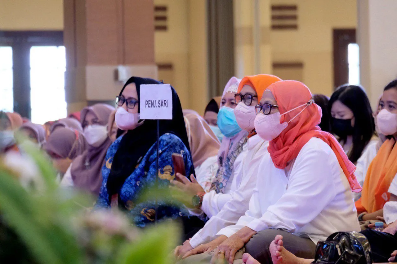 Agustus, KSH Bersama ASN Input Data Melalui Aplikasi Sayang Warga