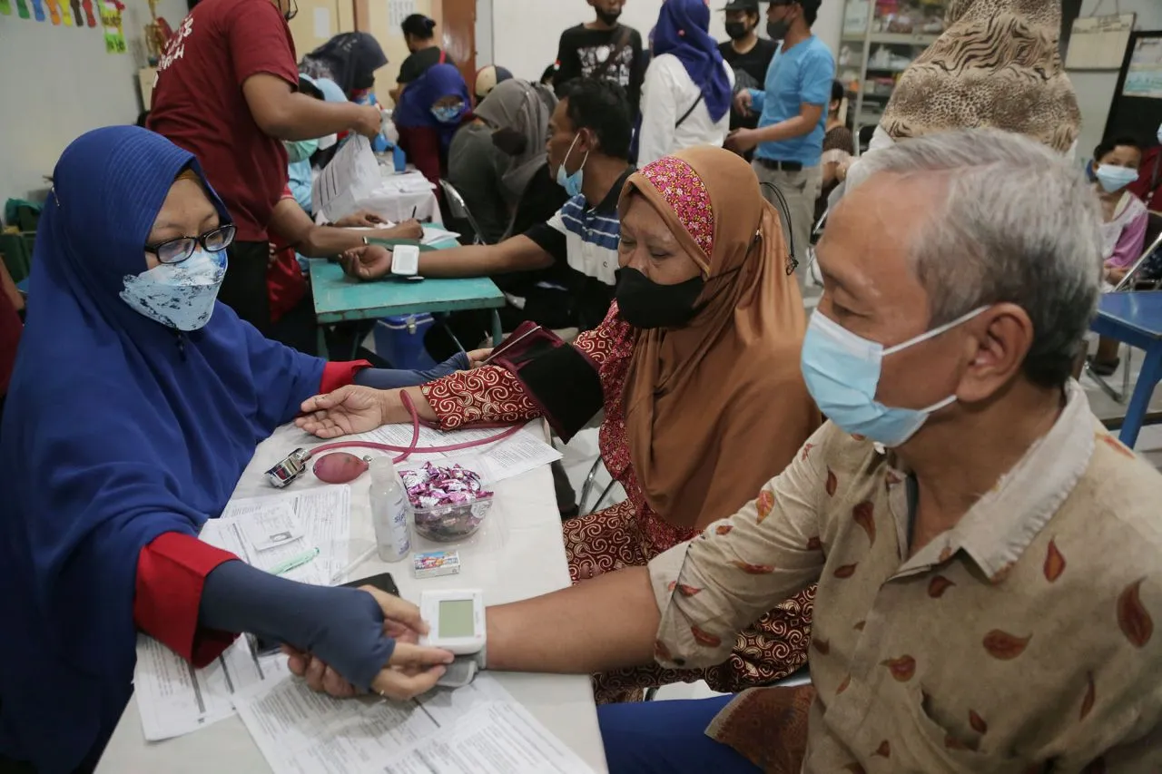Berhadiah Sembako, Cara Kelurahan Tarik Minat Warga untuk Vaksin Booster