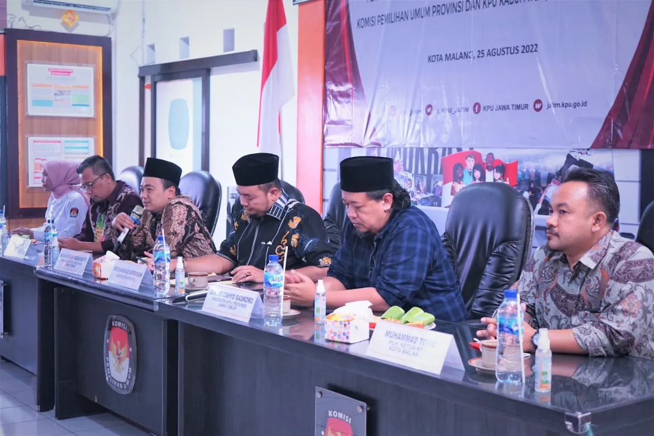 Antisipasi Sengketa Proses Tahapan Verifikasi Administrasi Parpol, KPU Jatim Gelar Rakor