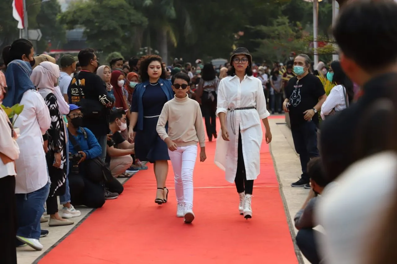 Mejeng Nang Suroboyo Jadi Wadah Kreasi Anak Muda di Bidang Fashion